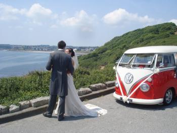 Pendennis point, Falmouth wedding couple