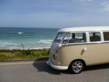 vw split screen by the sea